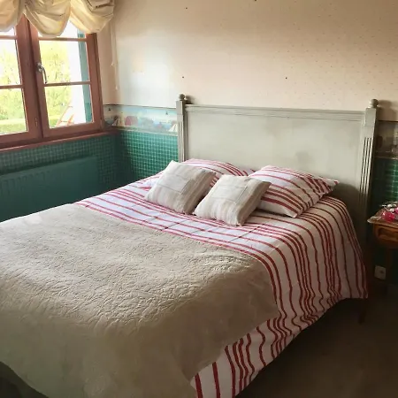 Villa La Croisee Des Chemins *